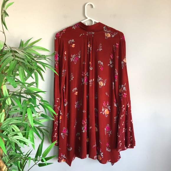 SOLD Free People Tate Floral Tunic NWT in Vintage Combo - Picture 5 of 15